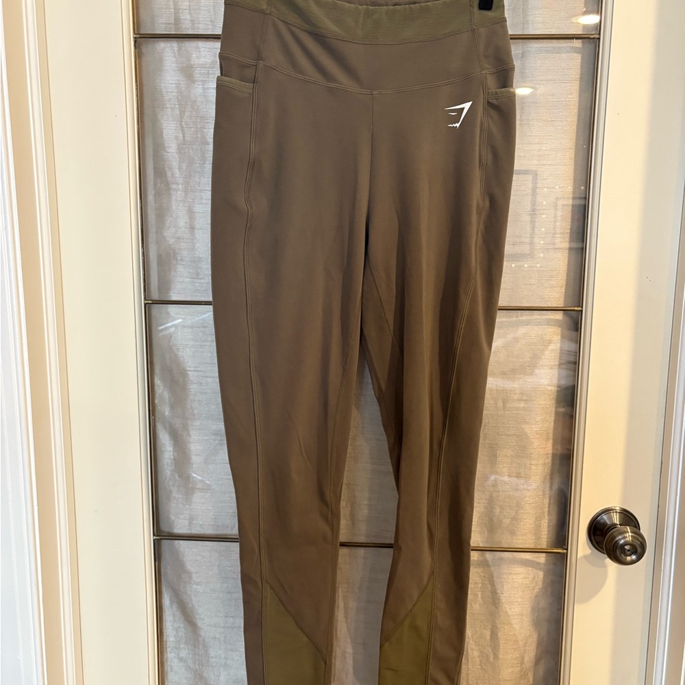 Gymshark Olive High-Waisted Leggings with pockets